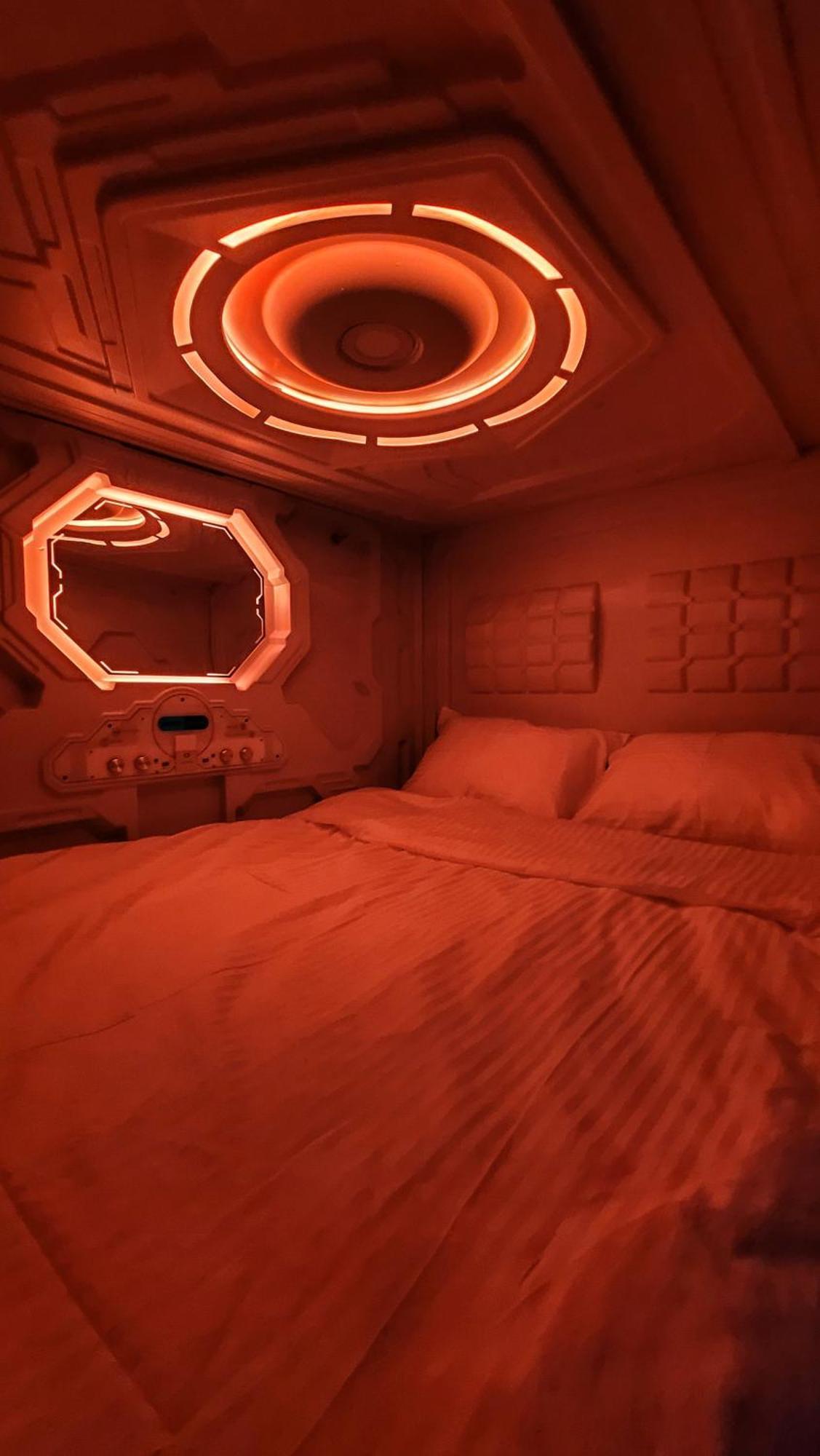 Capsula Hotel เยเรวาน ภายนอก รูปภาพ