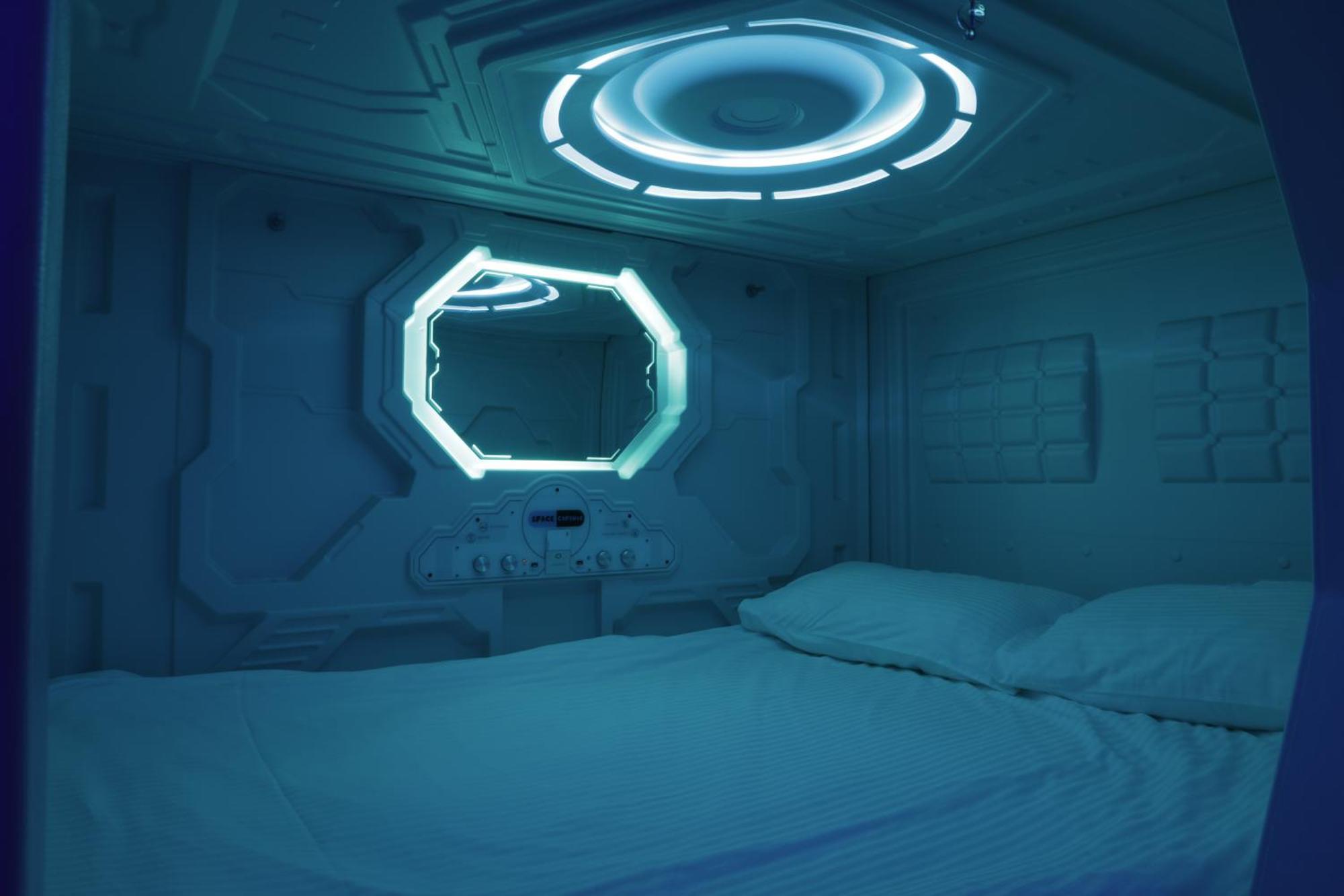 Capsula Hotel เยเรวาน ภายนอก รูปภาพ